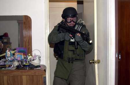 elian1.jpg (13096 �ֽ�)